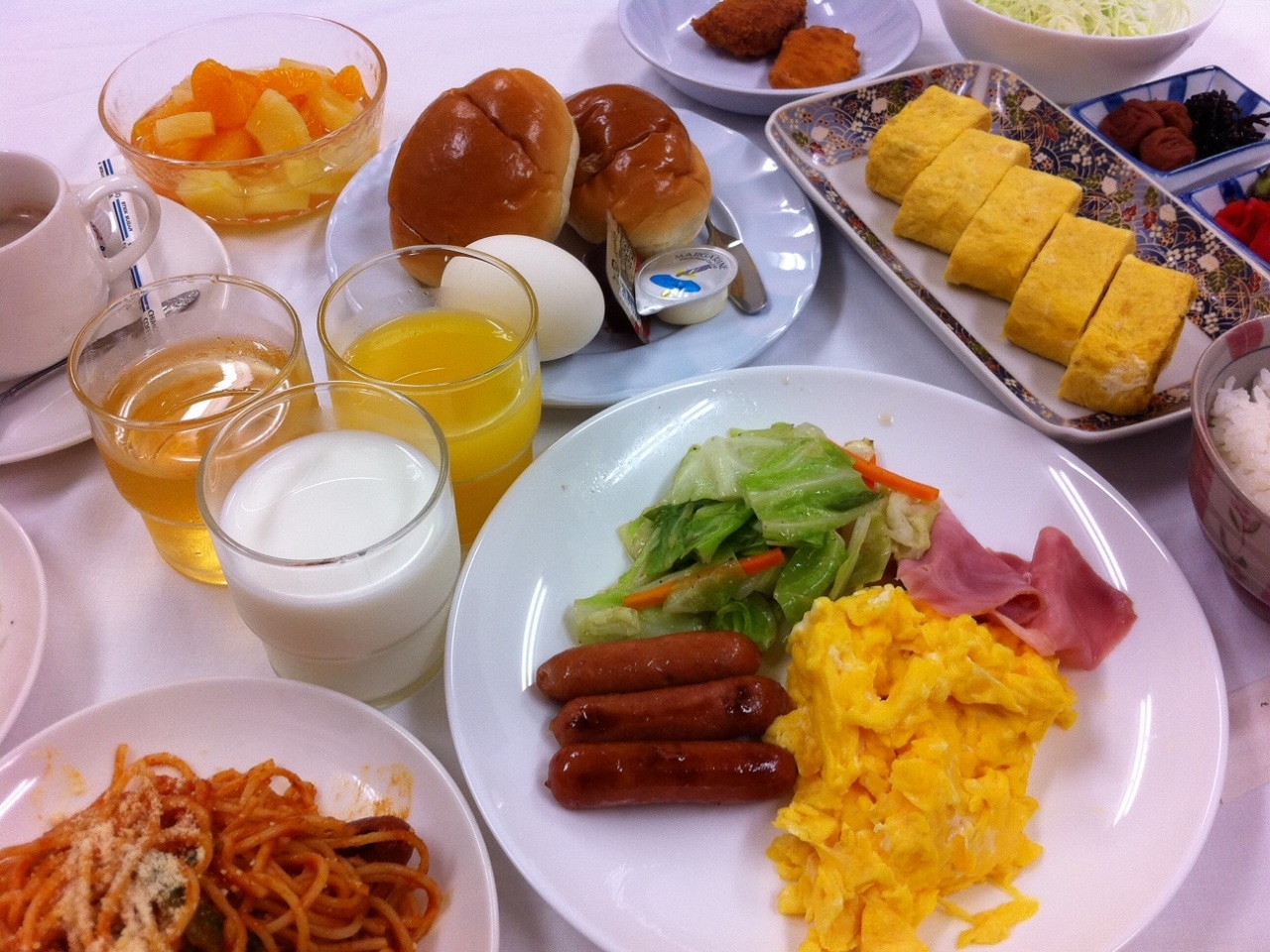 朝食バイキング